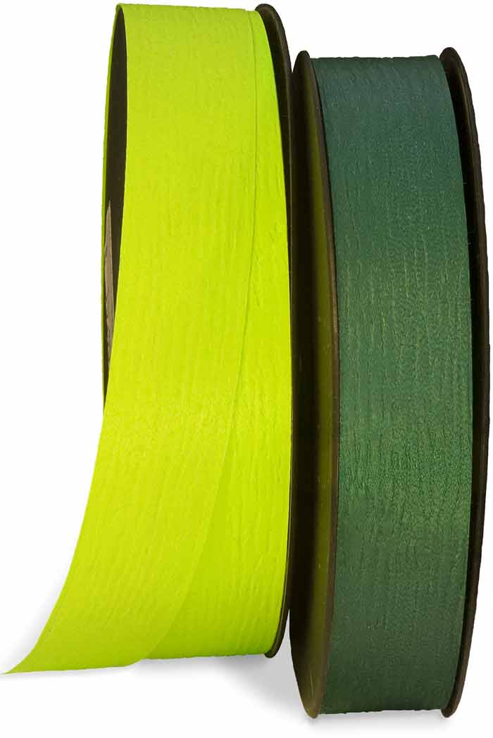 Bobina de cinta de papel sintético.